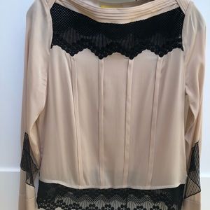 Cartherine Malandrino sz 4 nude/black lace blouse